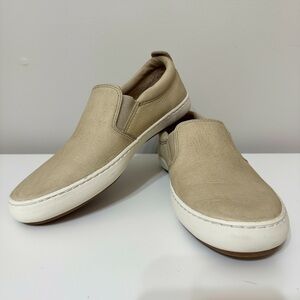 Frye Leather Beige/Cream Slip on Loafers Menswear Style High Quality M7 W8